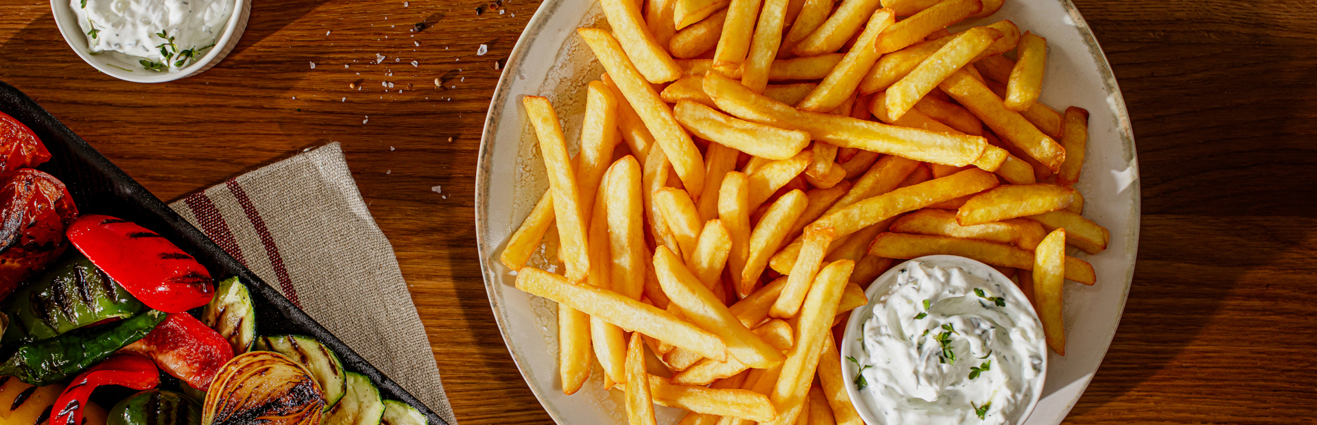 Frytki 1.2.3 Original z grillowanymi warzywami i tzatziki